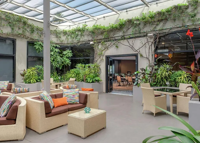 Hilton Los Angeles-Universal CityBoutique Hotel